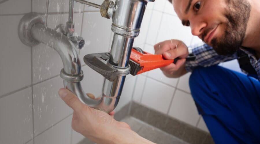 Professional same day plumber services in Garden City, IA